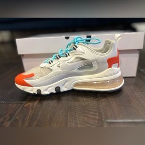 New Nike air max 270 women’s size 8